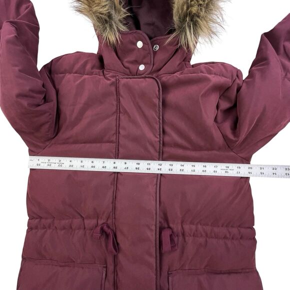 Abercrombie & Fitch Maroon Puffer Jacket with Faux Fur Hood - Picture 10 of 12